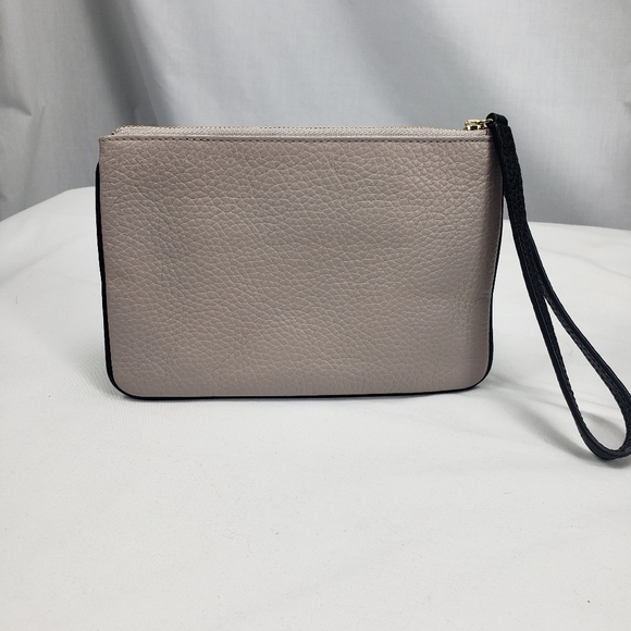Kate Spade pebble leather wristlet - Picture 3 of 6